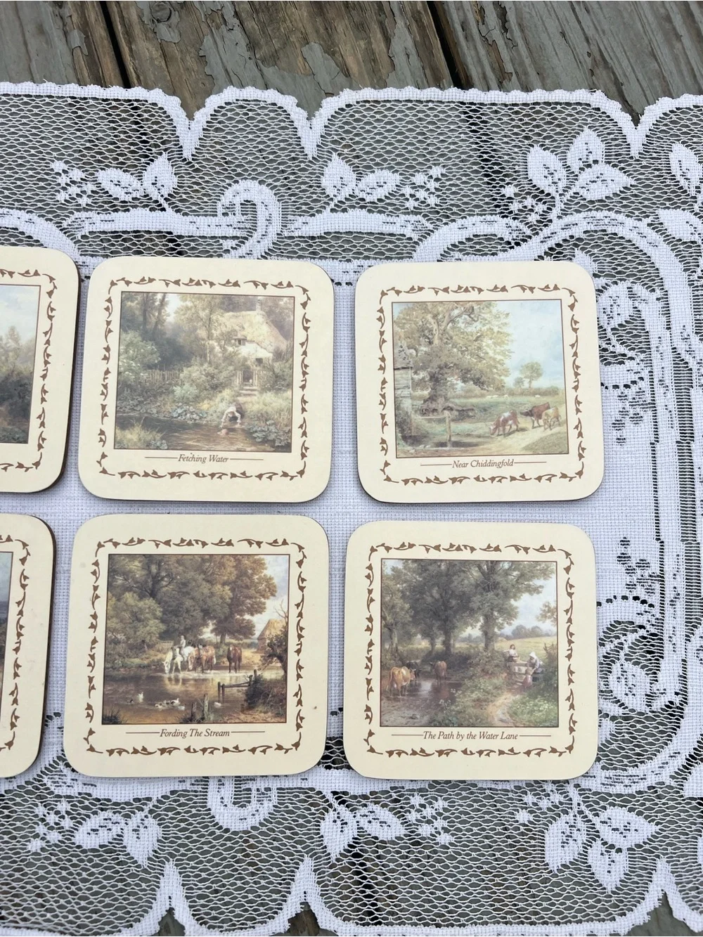Vintage-Inspired Coaster Set in Cream and Brown - Unbranded